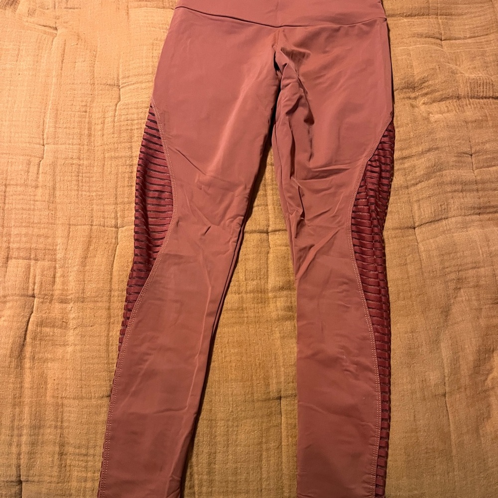 Onzie cut out leggings S/M